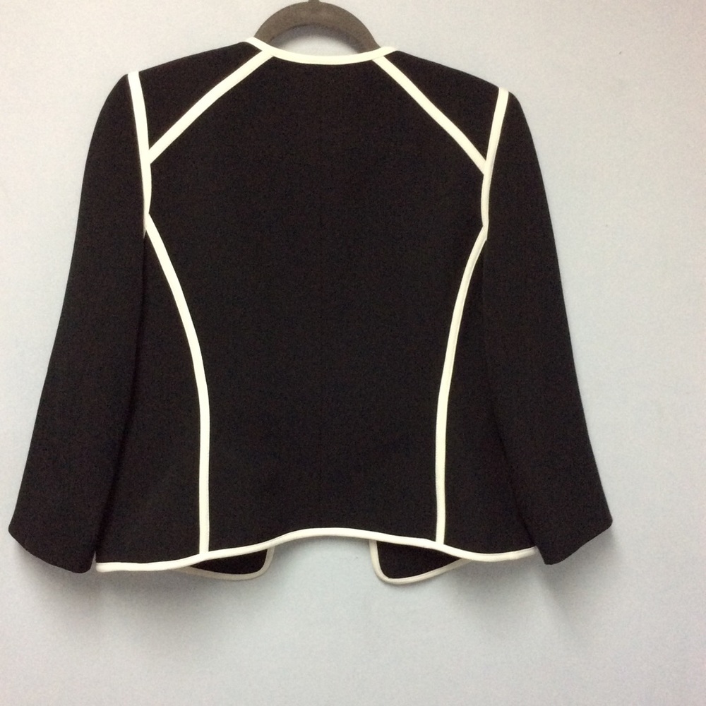Jacket - Picture 2 of 6
